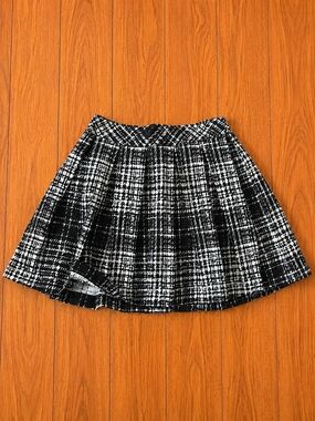 Banana Republic Womens Skater Skirt Size 4 Black White Plaid Flare Mini Skirt